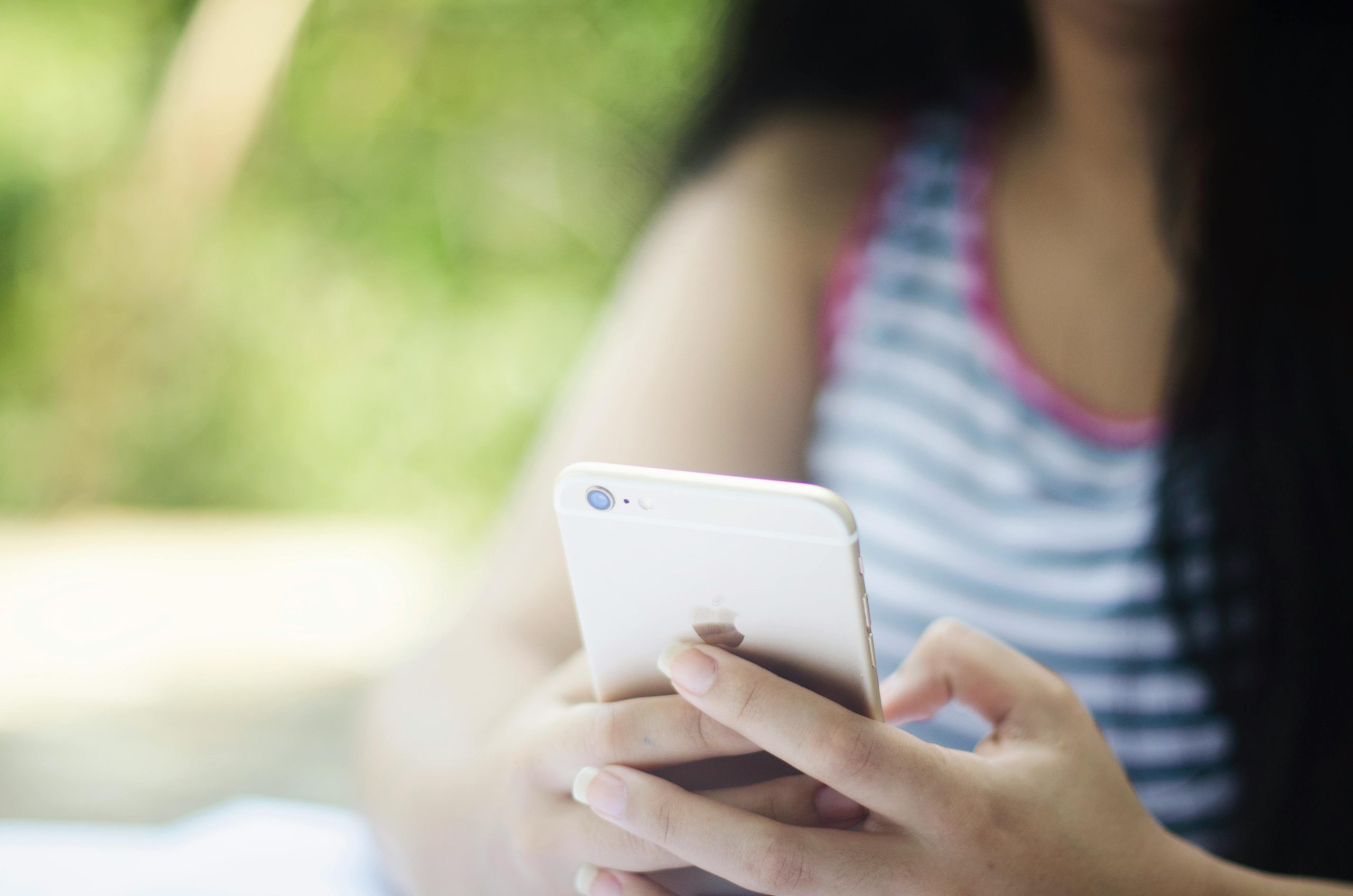 Social Media Panels vs. Traditional Marketing – Which Wins?